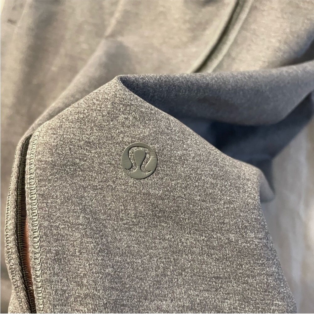 Lululemon retreat Yogi cropped pants gray 4 - Picture 10 of 11